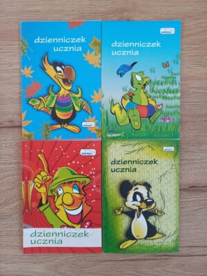 DZIENNICZEK UCZNIA A-6 ZESTAW 4 SZTUK
